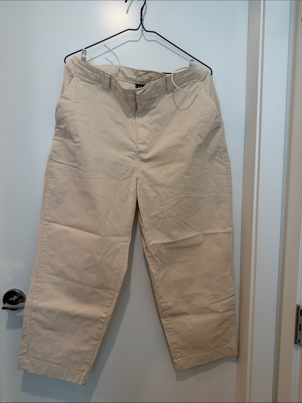 [GAP] Petite - Women’s Khaki Straight-Leg Chinos in Light Beige